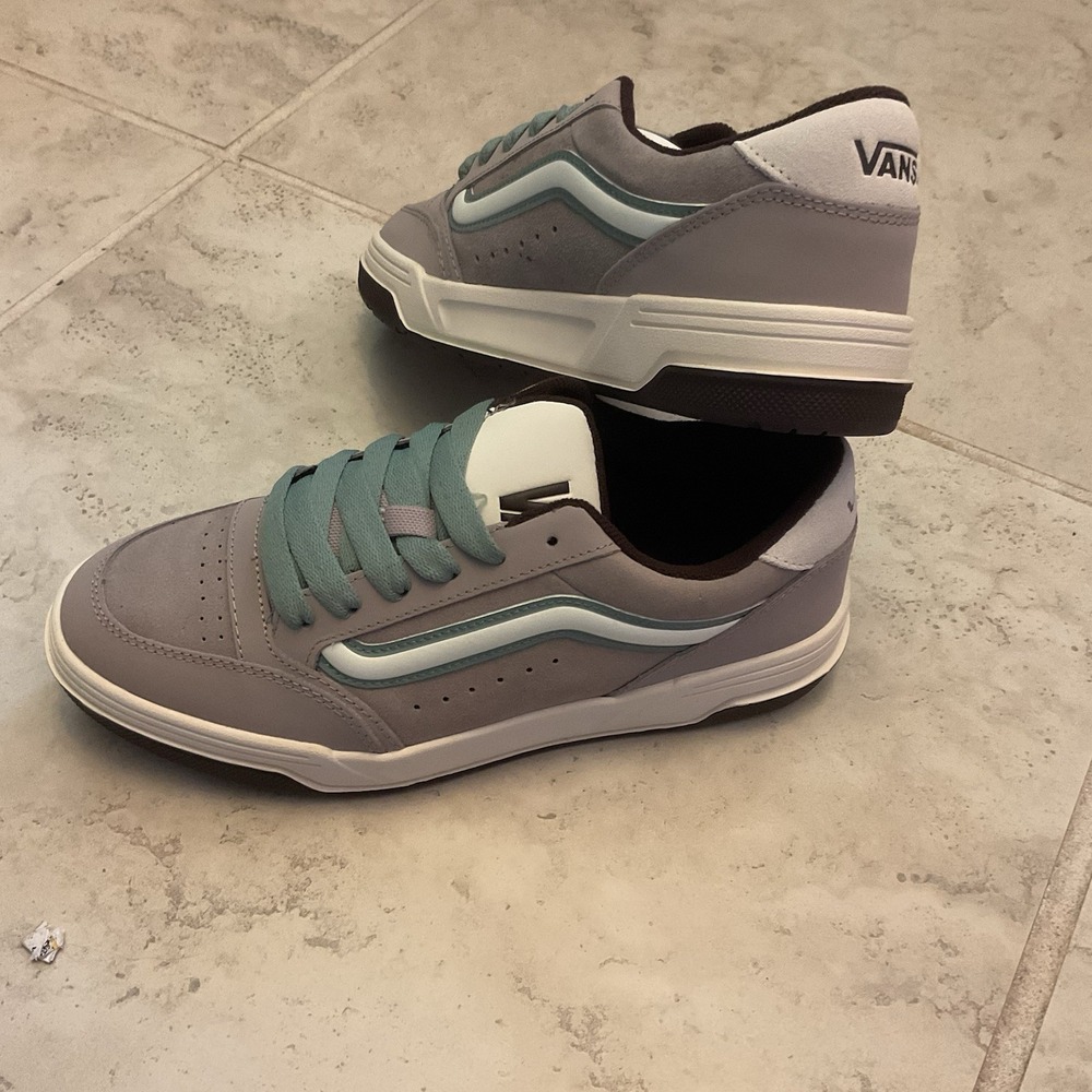 NIB- Vans Hyland Authentic Y2K-Skateinspired 3D Glossed Sidestripe W10 M8.5